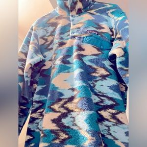 Like-new Patagonia Synchilla pullover fleece